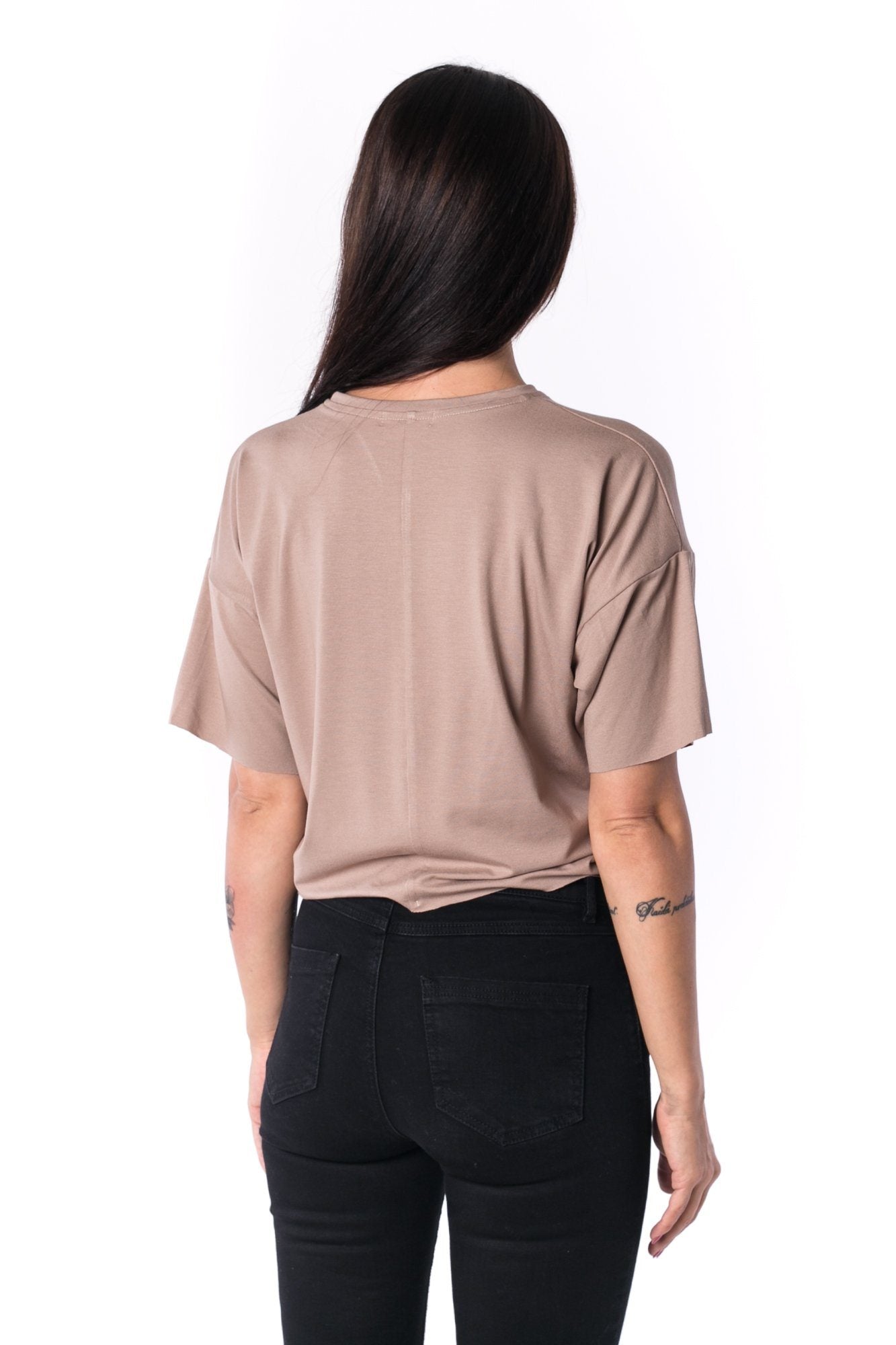 TheG Woman Paneled Oversize Crop Tee 17 // mocca