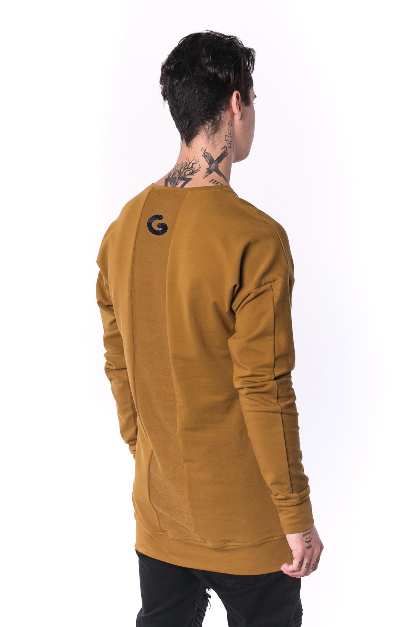 The Man Panelled Pullover Crewneck 17 // umber