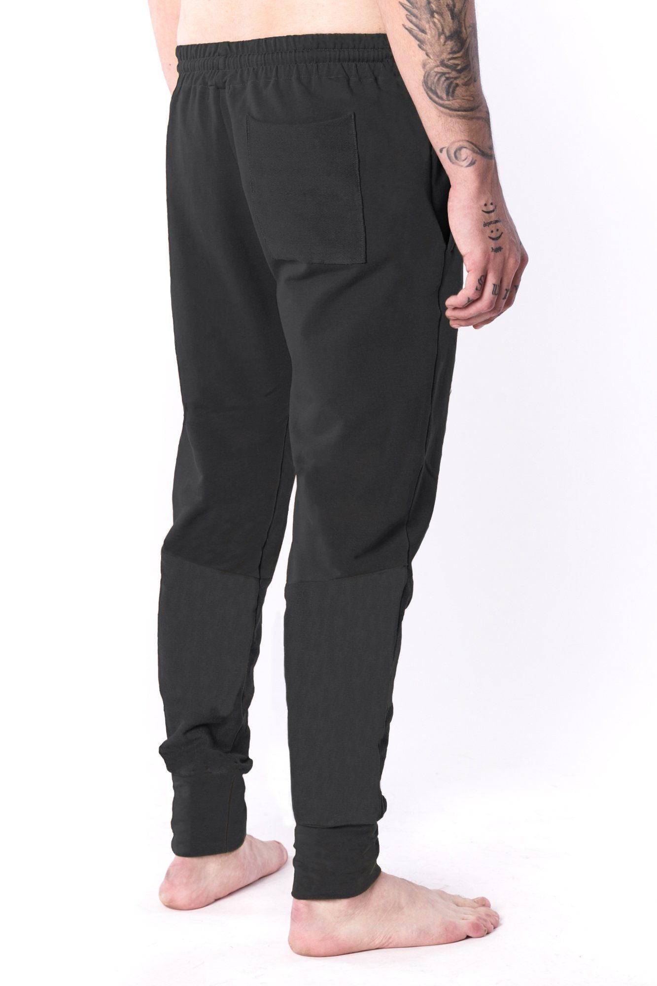 The Man Paneled Jogger 17 // tmavě šedá