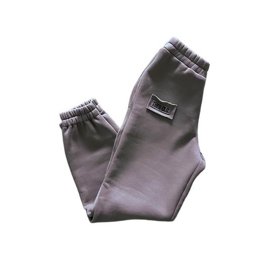 TheG Woman Pants // chocolate