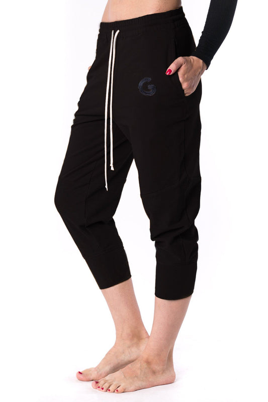 The Woman Paneled Jogger 17 // black