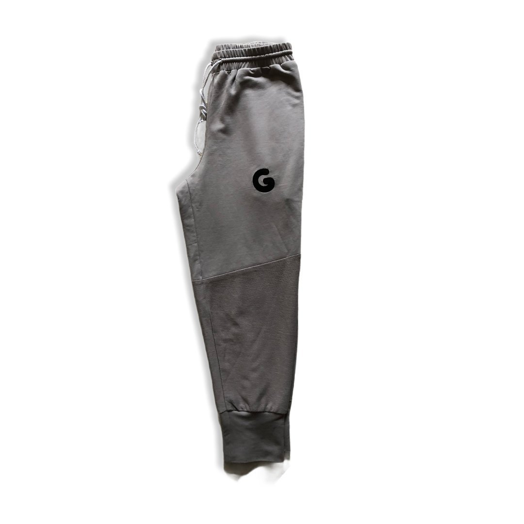 The Woman Panelled Jogger 17 // grey